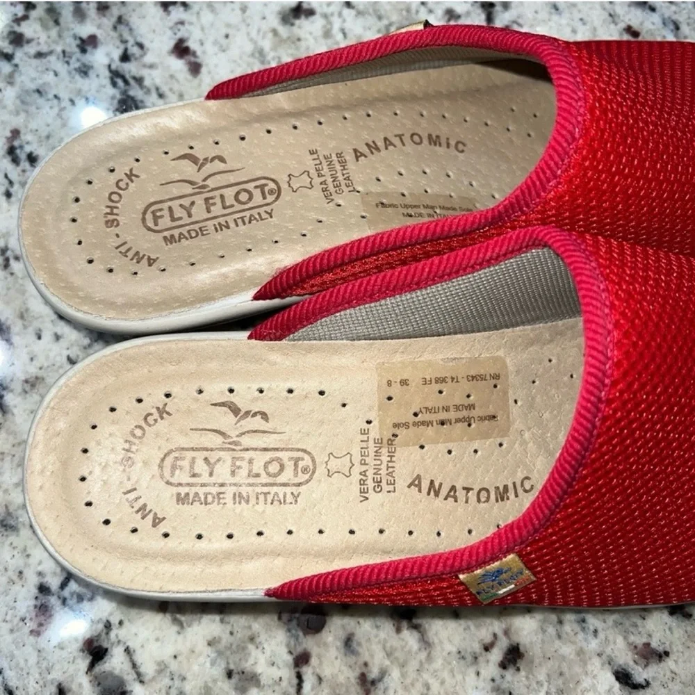 Red Women's Mesh - Picture 3 of 6